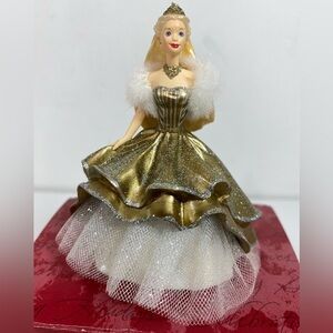Hallmark Celebration Barbie collectors series 2000 Keepsake Holiday Ornament